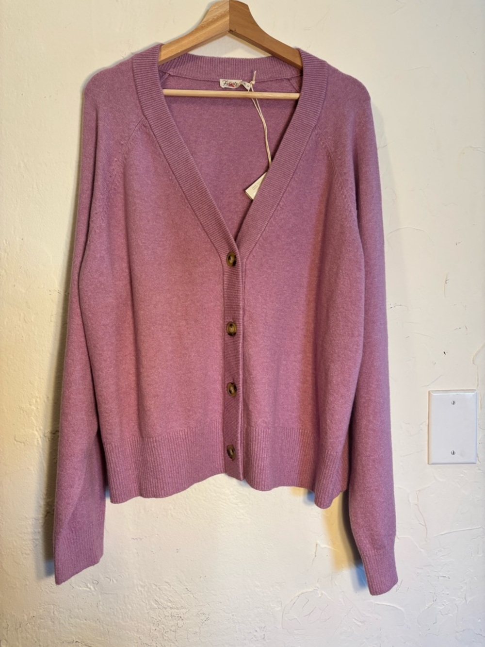 NWT Faherty Jackson cardigan